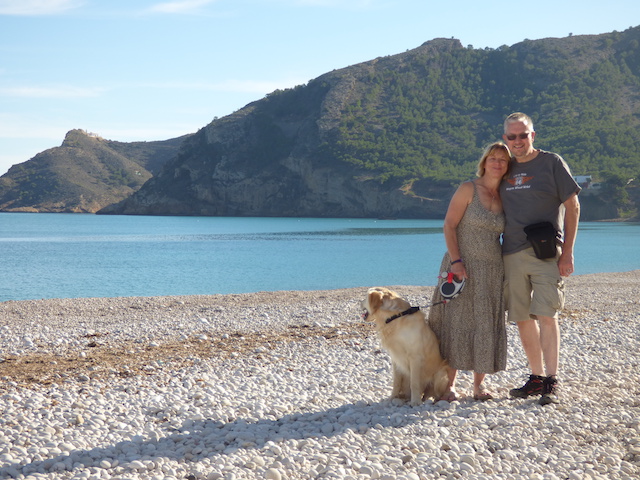 christmasmorningstrollplayadalbir