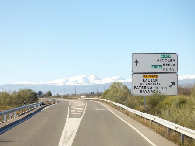 sierranevadasnowcappedmountains